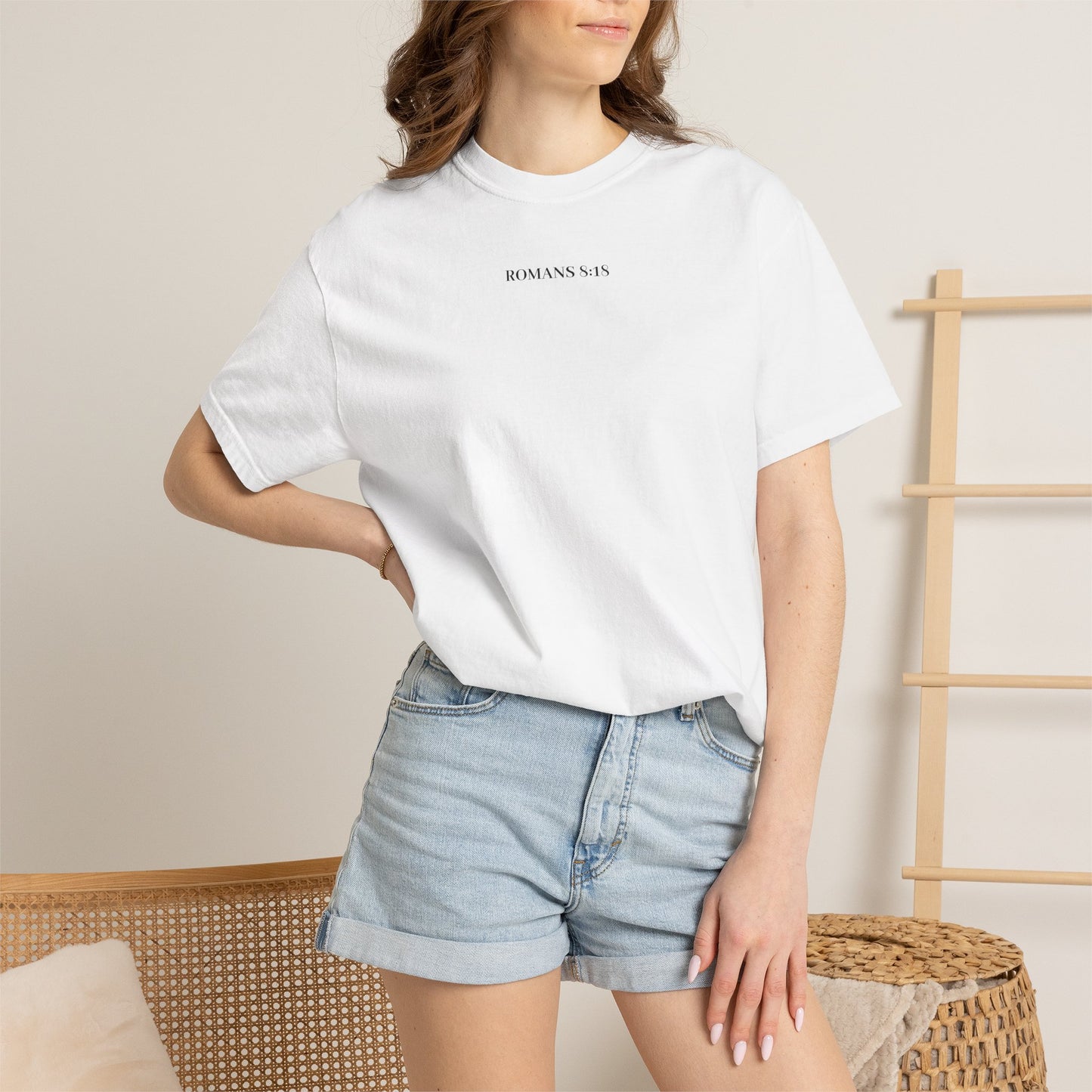 Unisex Romans 8:18 T-shirt